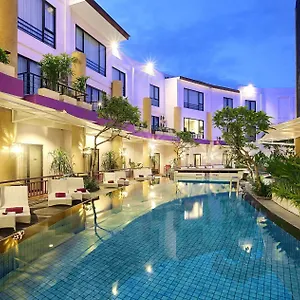 4* Отель Kuta Park