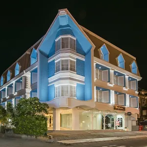 Yan's House Индонезия